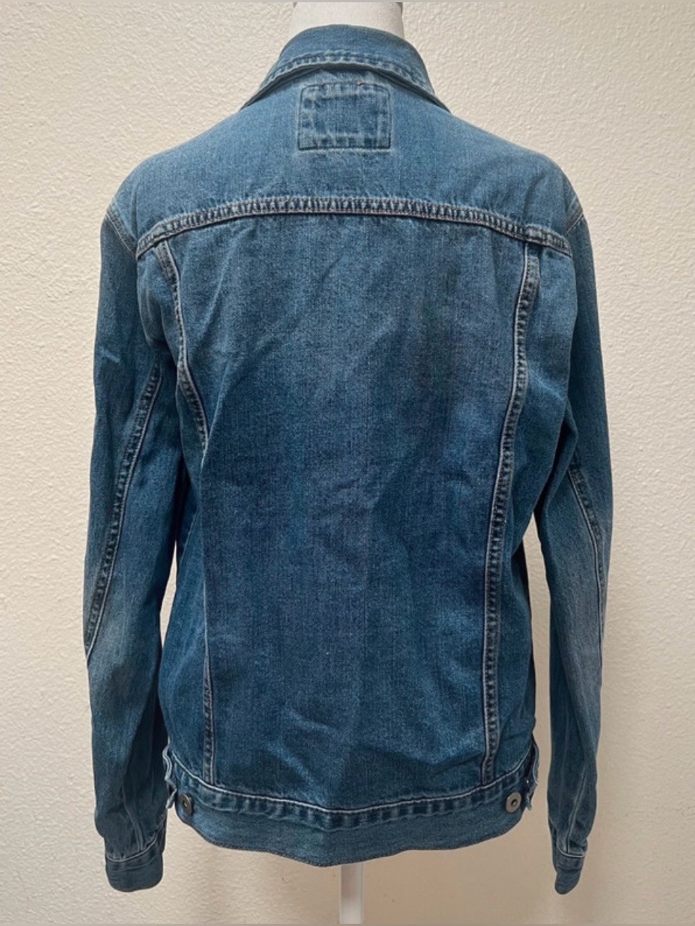 Forever 21 Men's Medium Blue Denim Jacket - Picture 5 of 6